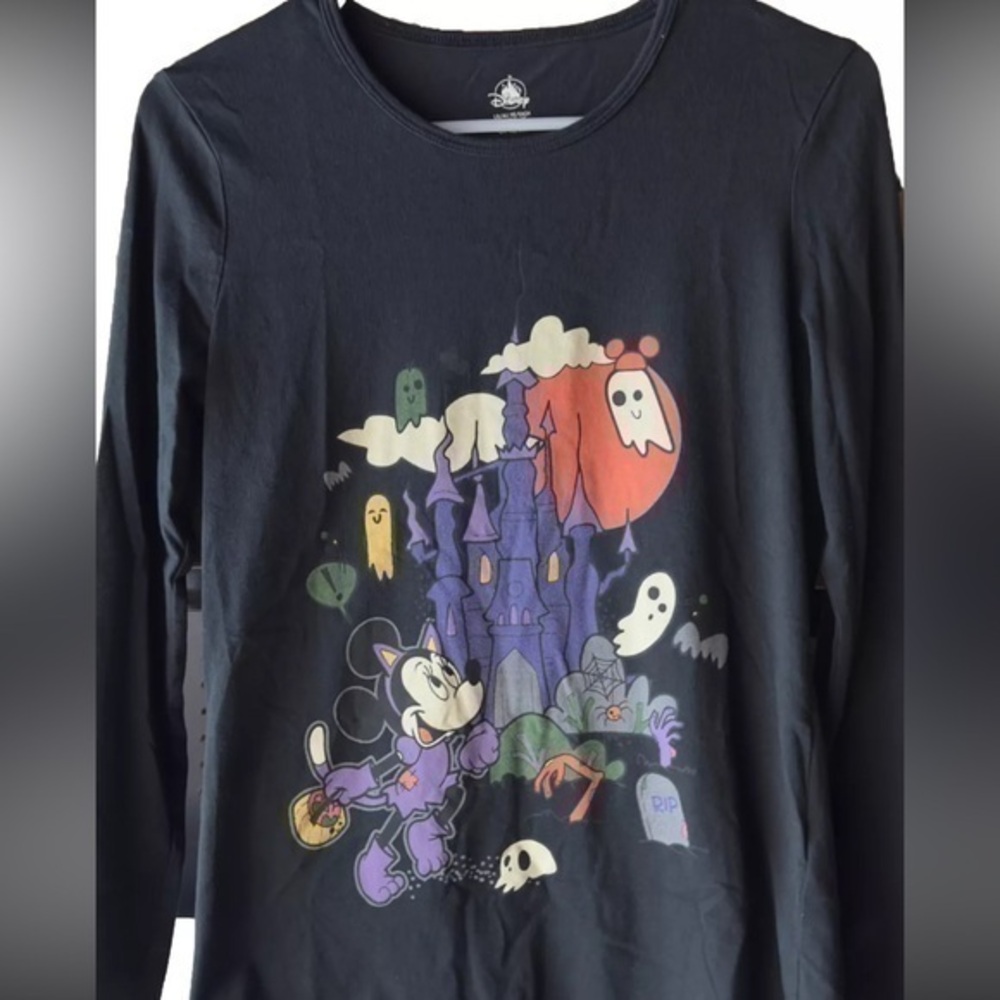 Disney Halloween Pajama top - Women’s XS
